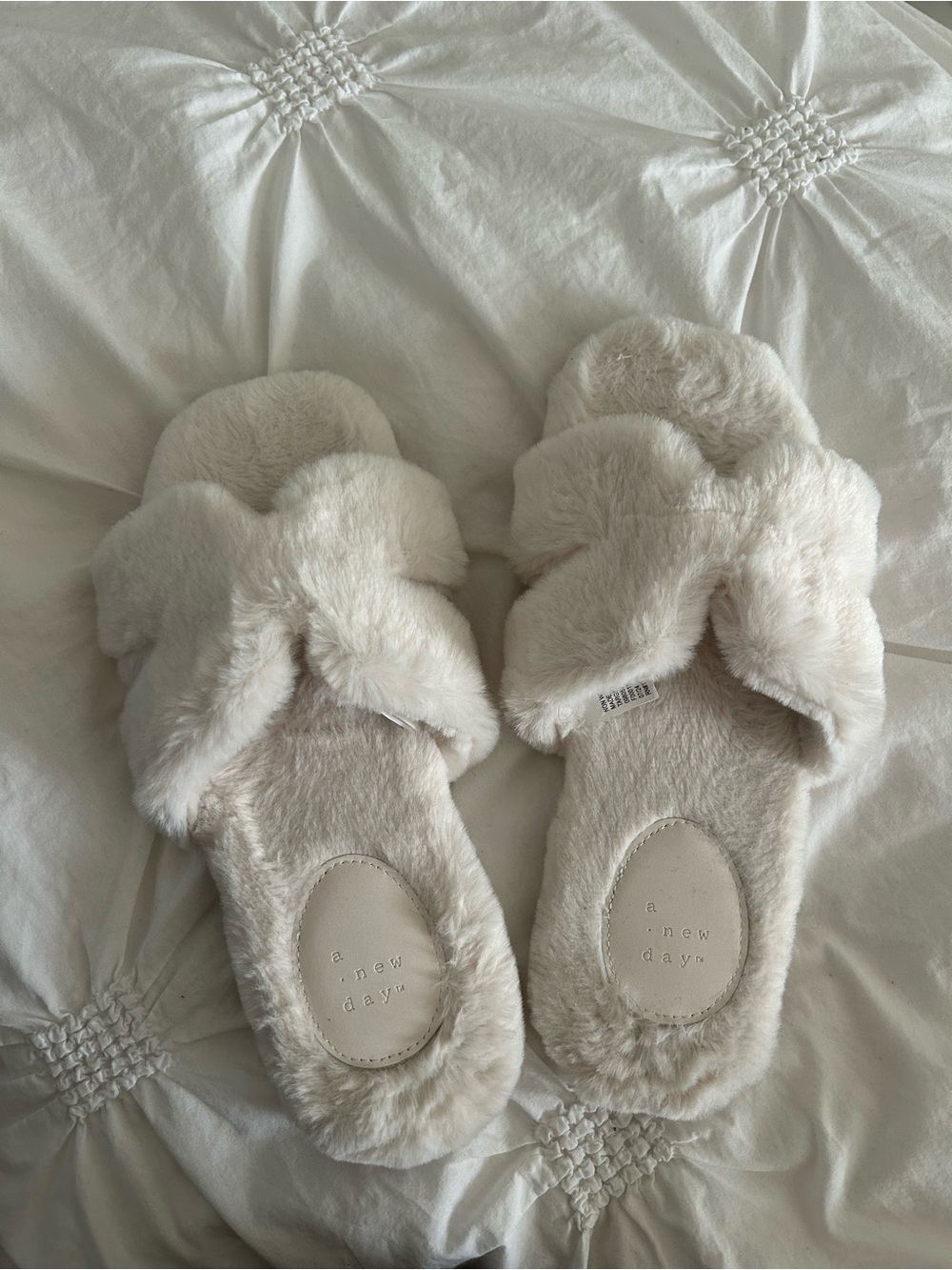 Target Women's Plush Crisscross Fuzzy Slippers in Cream